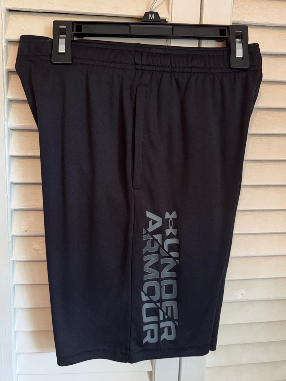 Under Armour Black Performance Shorts with Side Logo Youth Medium